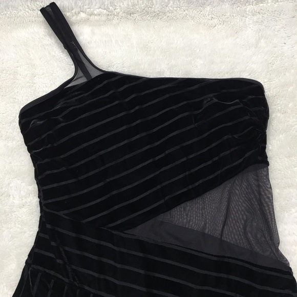 Kenneth Cole Black Sultry Velvet One Shoulder Swimsuit Medium One-piece Bathing - Picture 6 of 15